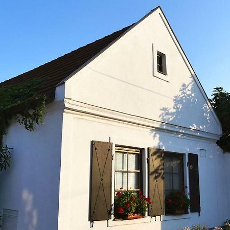 Gaestehaus Doris Пурбах-ам-Нойзидлер-Зе Экстерьер фото